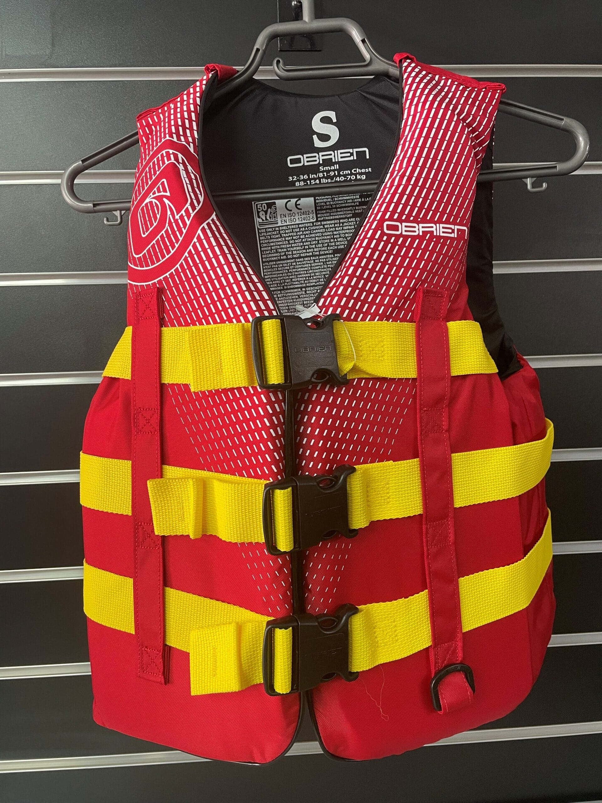 O'BRIEN VEST NYL RENTAL RED - S